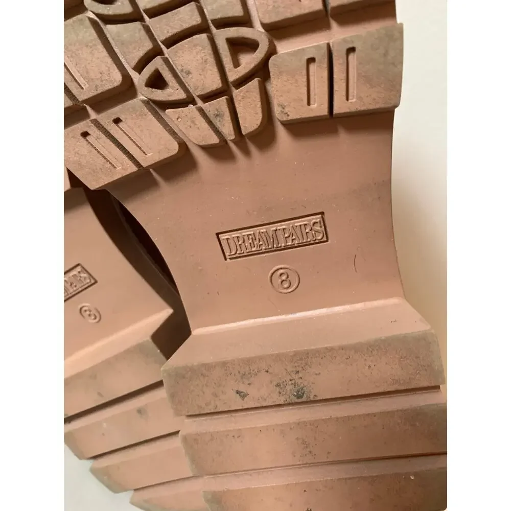Dream Pairs chunky Chelsea boots tan size 8 Lug biker